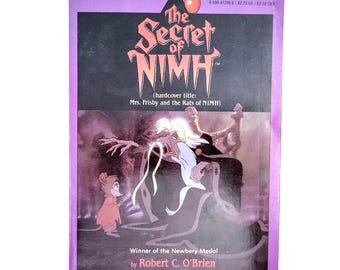 The Secret Of Snow: A Novel – Viola Shipman – Trade Paperback (Very Good)