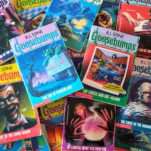 Vintage Goosebumps Books YOU PICK, Goosebumps Book Series by RL Stine Vintage Paperbacks Original Covers