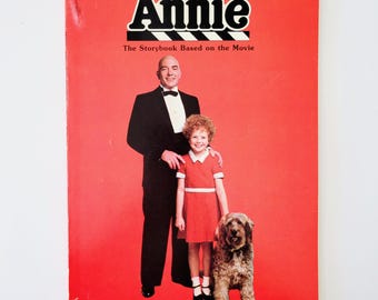 Annie Movie Storybook Vintage Softcover Childrens Book 1982