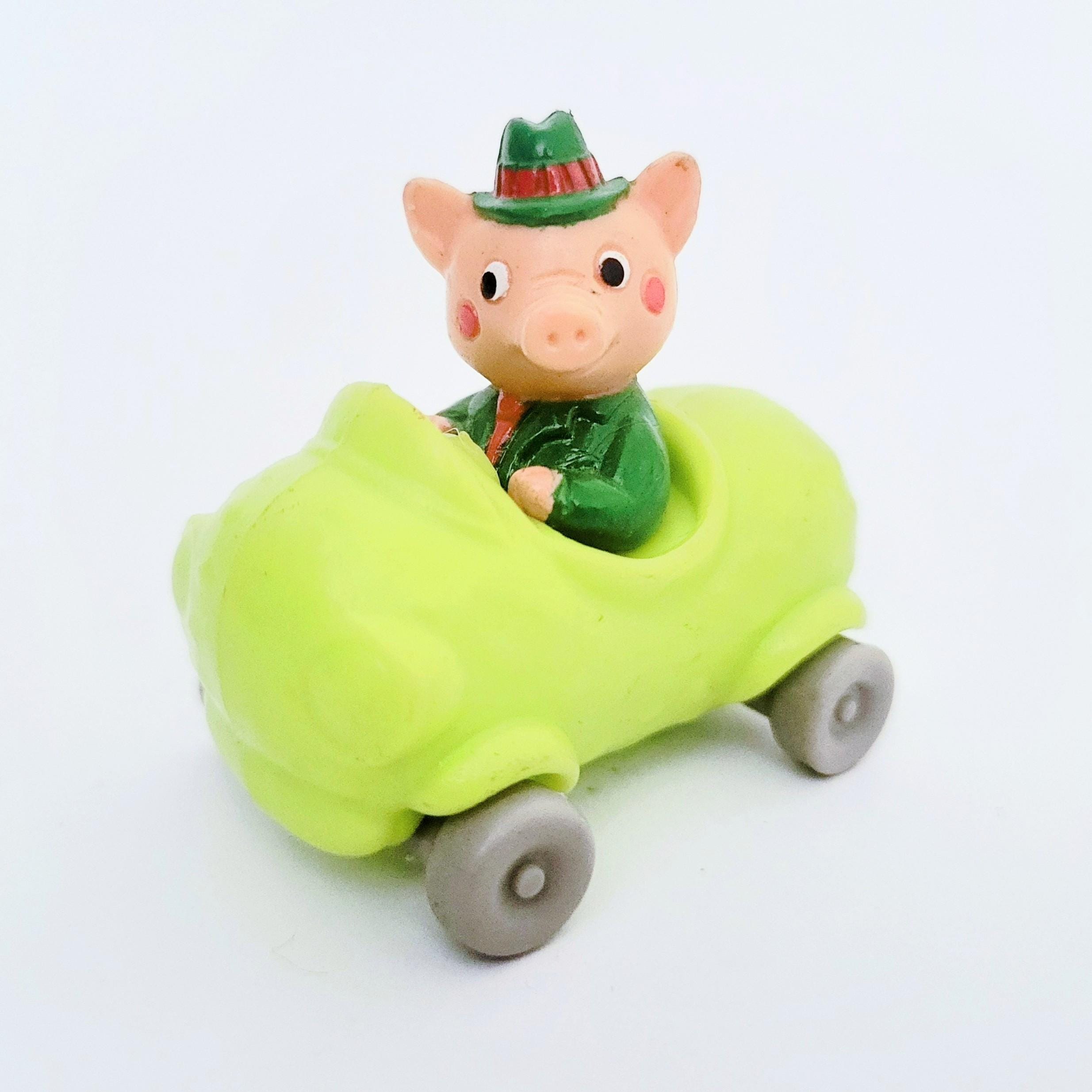 Richard Scarry Mr Frumble Pig in Green Pickle Car Mcdonalds Happy