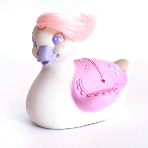 Vintage Tonka Keypers Baby Belle White Pastel Swan Coin Bank Toy 1980s 80s