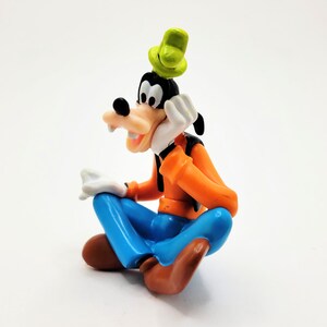 Disney Store Mickey and Friends PVC Figure Set of 4, Mickey Mouse Minnie Goofy Pluto image 3