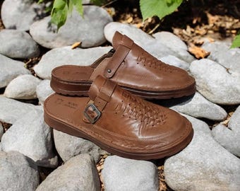 Handmade Men's Leather Sandals – Woven Brown Slippers, Adjustable Buckle
