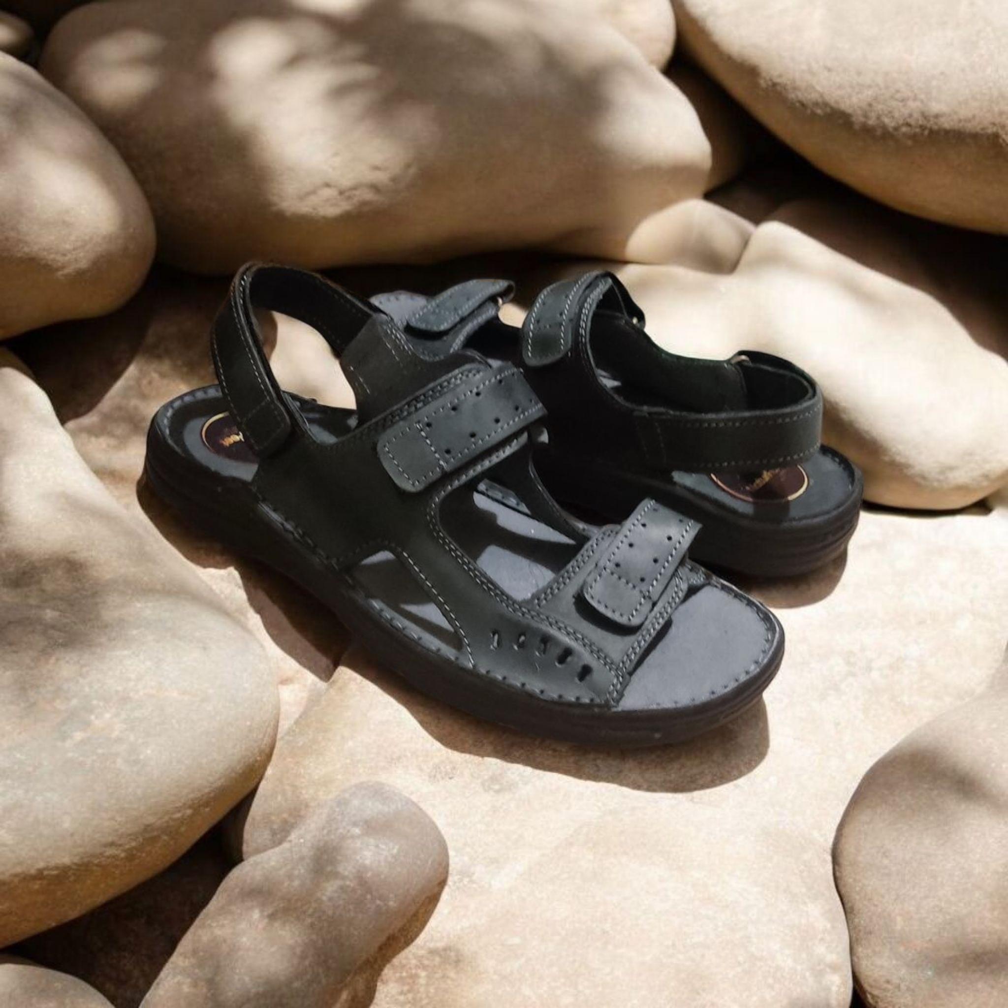 Ladies Sandals Karrimor Antibes Leather Mens Walking Sandals  display picture 3