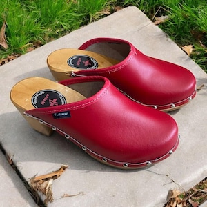 Red Leather Clogs – Handmade Wooden Orthopedic Mules by NATURFEET  Made In Poland High Heel Shoes Women Shoes