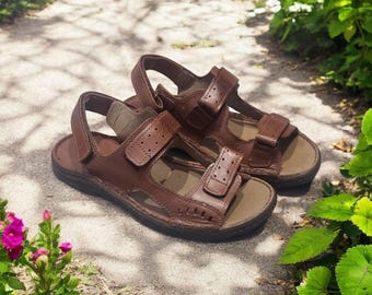 Stylish and comfortable men's sandals handmade