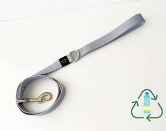Urban Gray: Eco-Friendly Dog Leash from Recycled Plastics