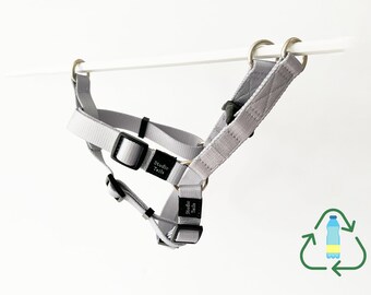 Urban Gray: Eco-Friendly Step-In Dog Harness from Recycled Plastics
