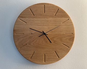 Wall clock wood oak round