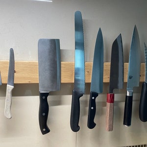 Magnetic Wooden Knife Rack