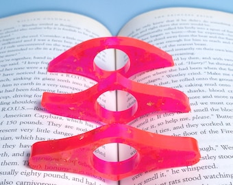 Page holder/book holder/thumb book holder/resin bookmark-  neon pink