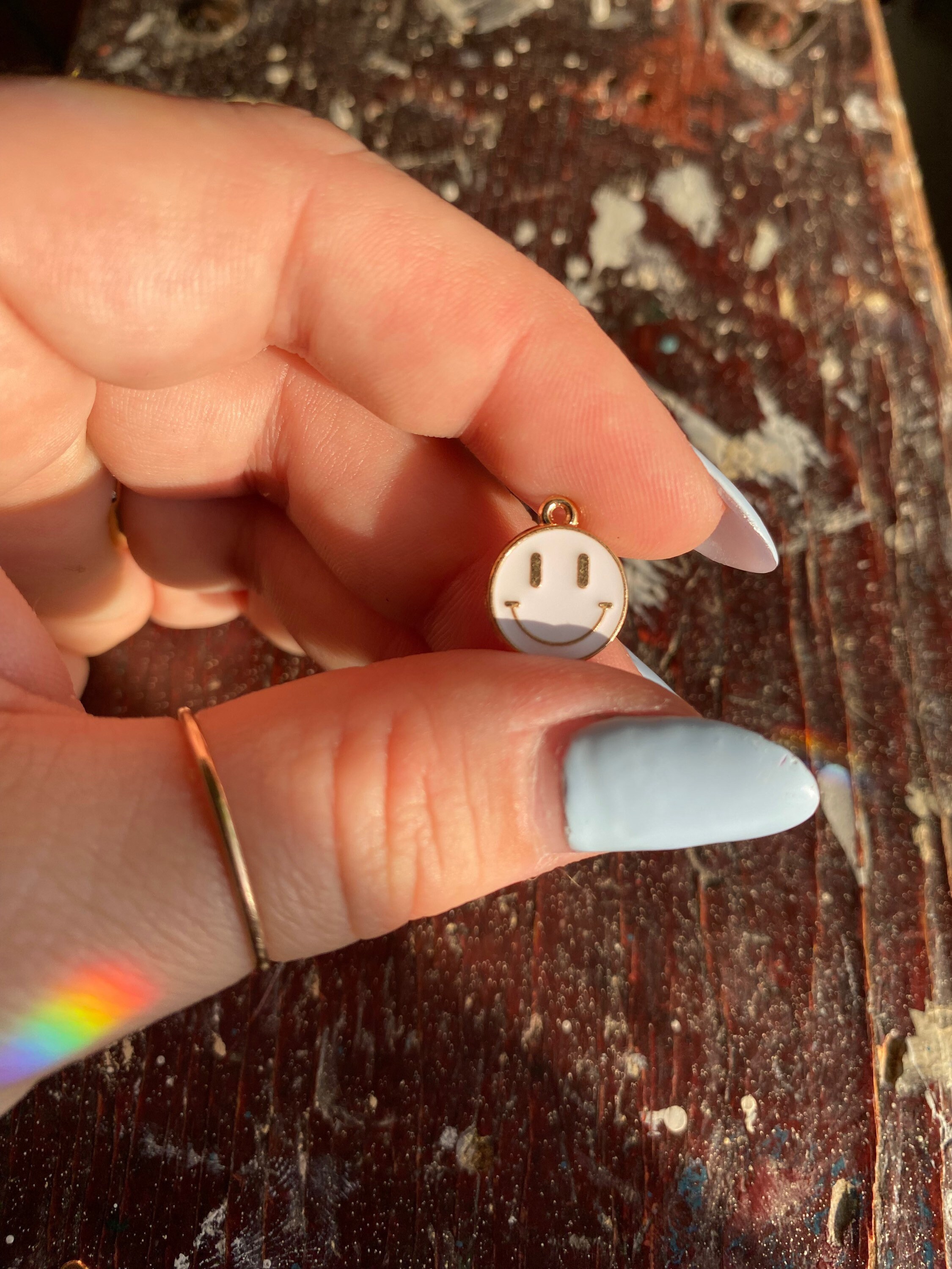 スマイリーフェイスチャーム/ハッピーフェイスチャーム/ゴールド