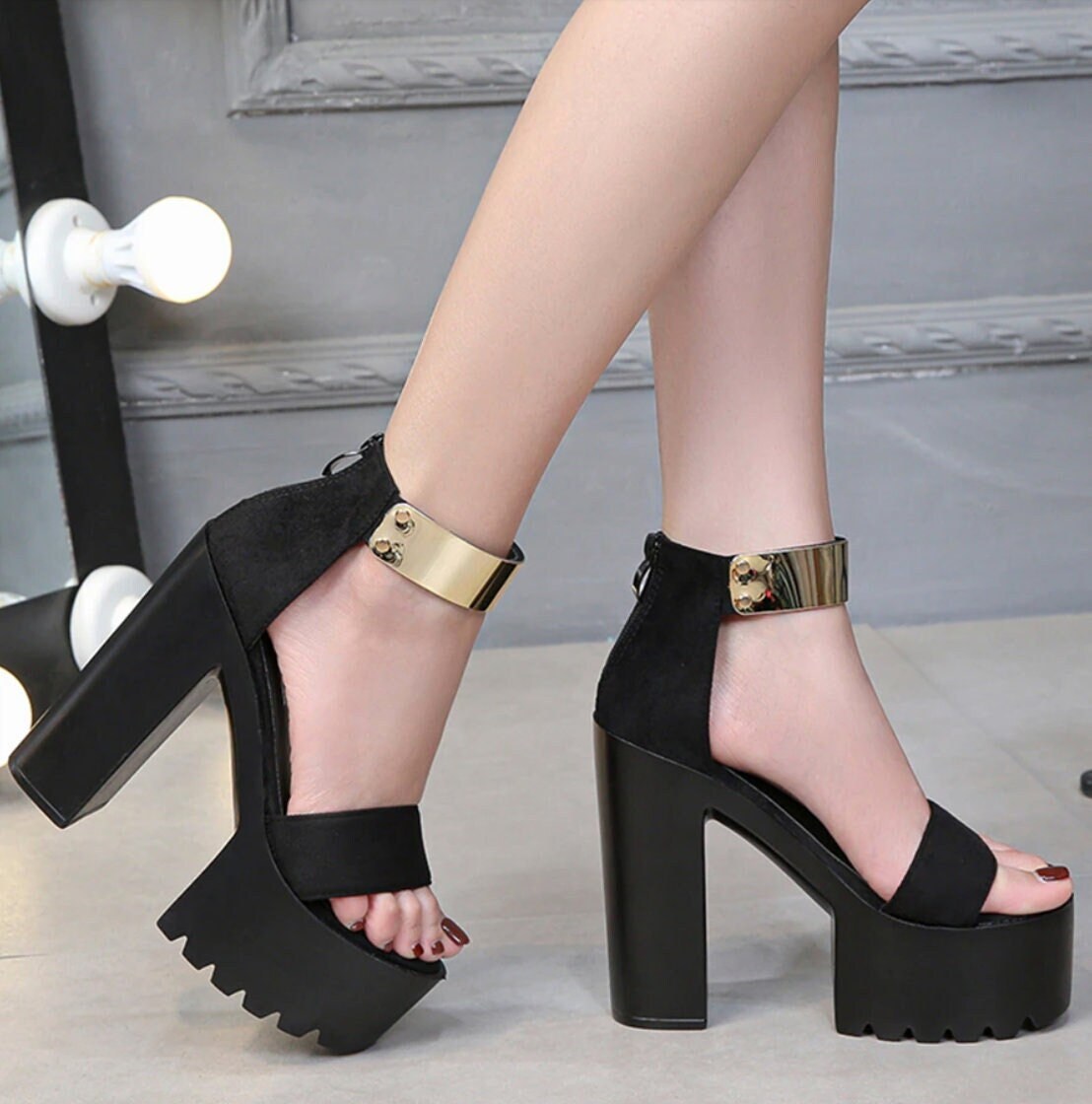 Buy Golden & Black High Heels Girls Bellies – Mumkins