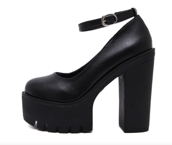 Black platform pumps chunky heel hot sale