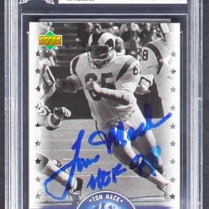 Tom Mack Los Angeles Rams and Hall of Famer Signed 2005 Upper Deck Legends #20 Inscribed "HOF 99" -(Beckett)- Free Shipping