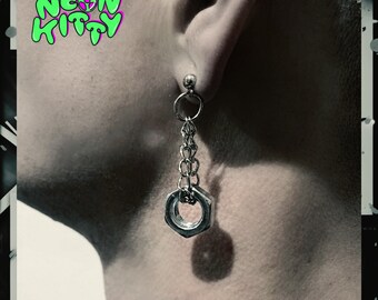 Gear Earring - gothic/industrial/minimalist/men’s/accessory