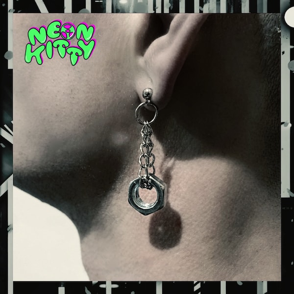 Gear Earring - gothic/industrial/minimalist/men’s/accessory