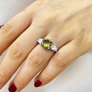 925K Minimal Sultanite Silver Women Ring, Sultanite Stone Changes Color with the Change of Daylight, Turkish Diaspore Sultanite, Unique Gift