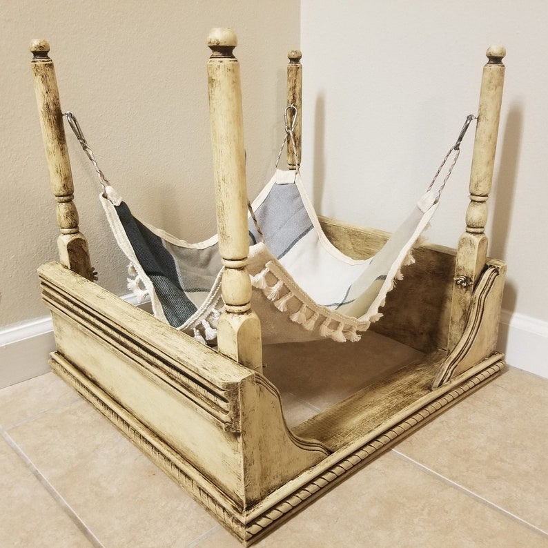 Old Fashioned Cream Small Pet Hammock Frame image 1