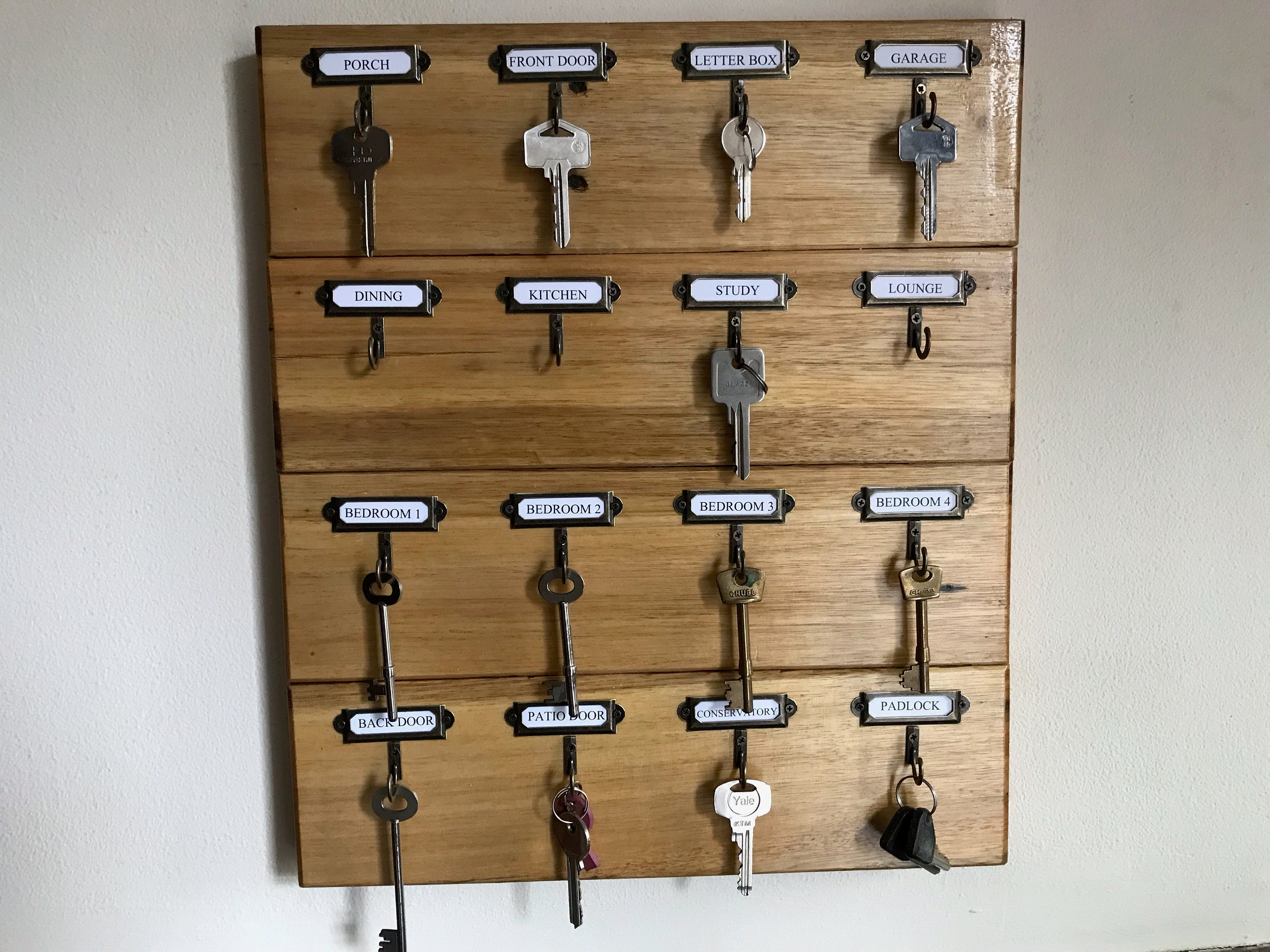 Soporte para llaves, soporte para llaves de 16 vías, soporte para más de 10  llaves, ganchos para múltiples llaves. -  España