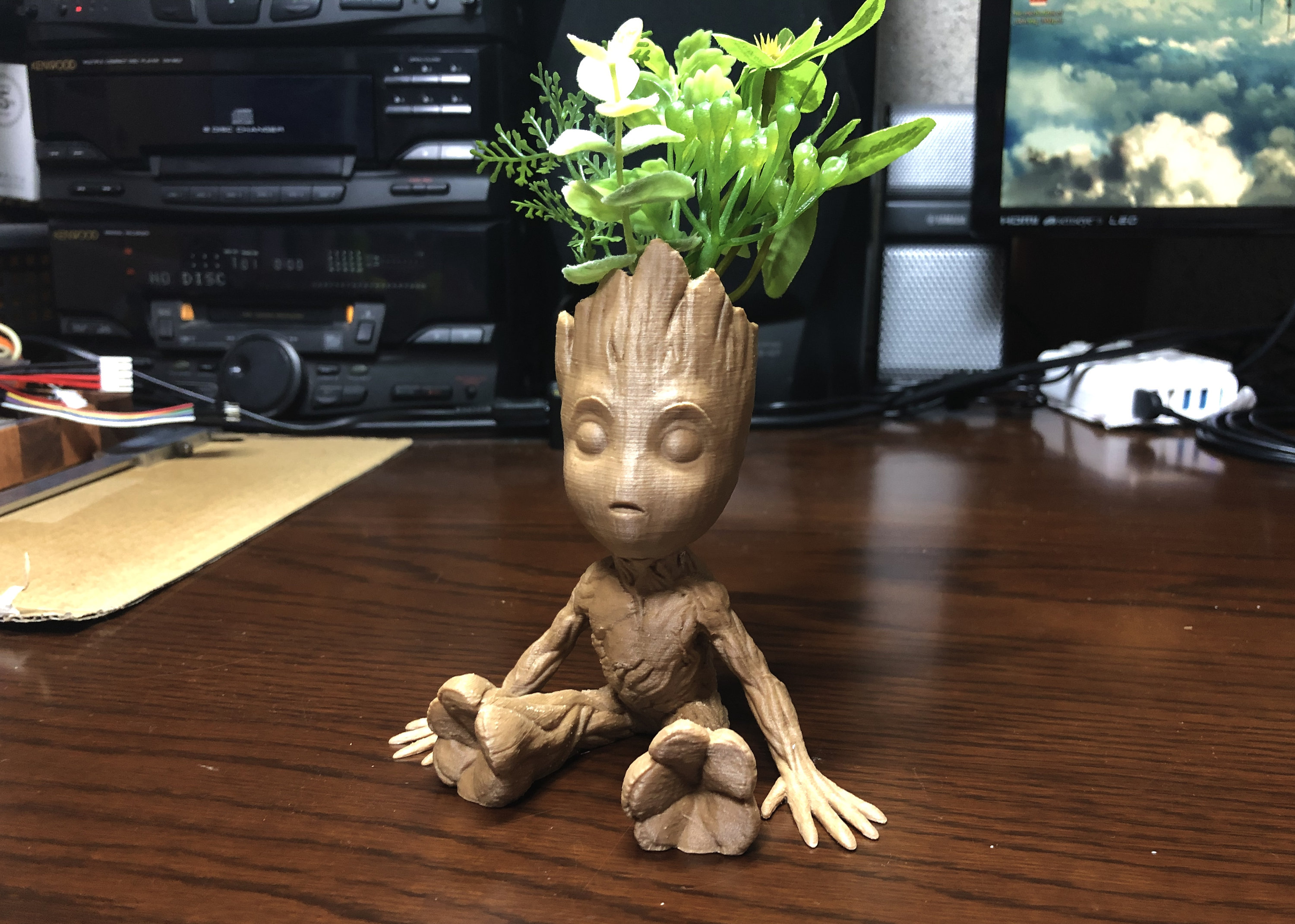 Blumentopf Wächter der Galaxie Baby Groot Pflanzer Baum Mann Kind Geschenk  Neu