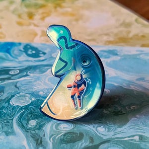 Vintage Diver Whale Pin: Deep Sea Nautical Badge