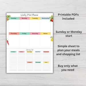 Op de afbeelding: Printbare wekelijkse maaltijdplanner met een boodschappenlijst. De planner heeft een kleurrijk ontwerp met groenten en fruit. De planner is verdeeld in dagen van de week, met een sectie voor notities. De boodschappenlijst is verdeeld in categorie&euml;n, zoals producten, voorraadkast, zuivel, vlees, vis, huishoudelijke artikelen, diepvriesproducten, dranken en andere.