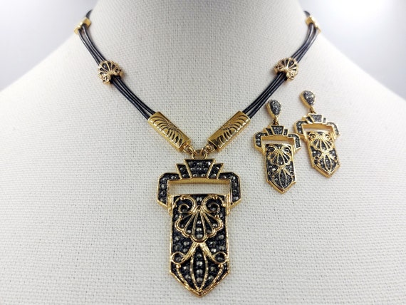 Vintage BUTLER Necklace and Earrings, Goldtone, F… - image 6