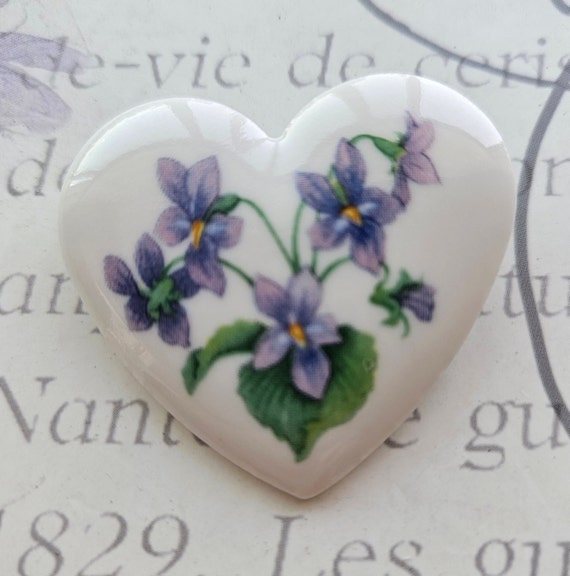 Vintage Avon Porcelain Heart With Purple Violet /… - image 3