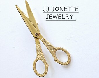 Vintage JJ Jonette Jewelry Scissor Brooch: Gold Tone Figural Pin