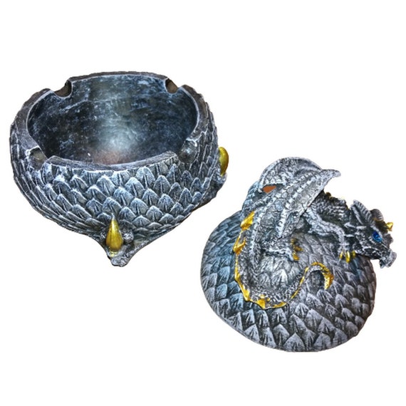 Jewelry box and dragon ashtray