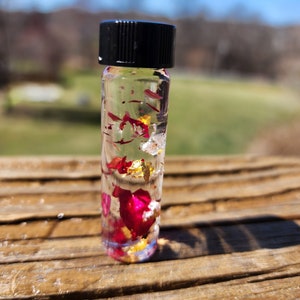 INFERNAL CROWN Ritual & Spell Oil 2 dram | Imbued with Goetic Demon Energies | Good for Spirit Offerings, Spells, and More