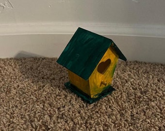 Tiny Birdhouse