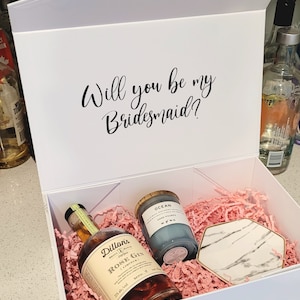 Bridesmaid Proposal Box | Groomsmen Gifts | Large Custom Empty Box | Personalized Magnetic Gift Box | Gift box for maid of honor