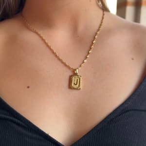 Letter J Initial G Necklace Personalized M Dainty Minimalist Gold M Necklace Christmas Gift for Girlfriend Women Girlfriend Mother Daughter