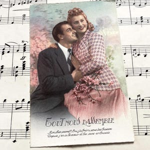 1950s - French Romantic Postcard – "Tout nous rassemble" – 1930s–1950s Colorized Love Couple RPPCs – Valentine Ephemera