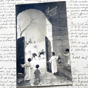 Lata 10. XX w. – Monochromatyczna pocztówka ze sceną religijną i napisem „Joyeux Noël” / „Wesołych Świąt”