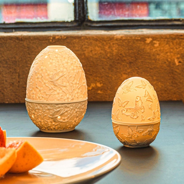 Fine Porcelain Egg-shaped Ornament | Lithophane Tealight Holder | 4 Designs