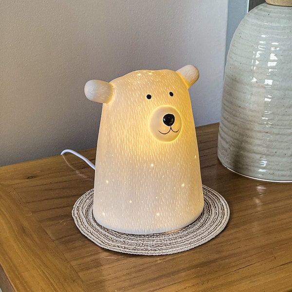 Lampe de table en porcelaine ours | Enfants | Veilleuse | Sculpté à la main | Parfait pour la chambre de bébé | Finition mate en blanc