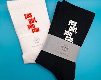 Yes Girl You Can Socken Damen | Statement Socken | Geschenk Freundin Frau | Motivation | Selbstliebe Girlpower
