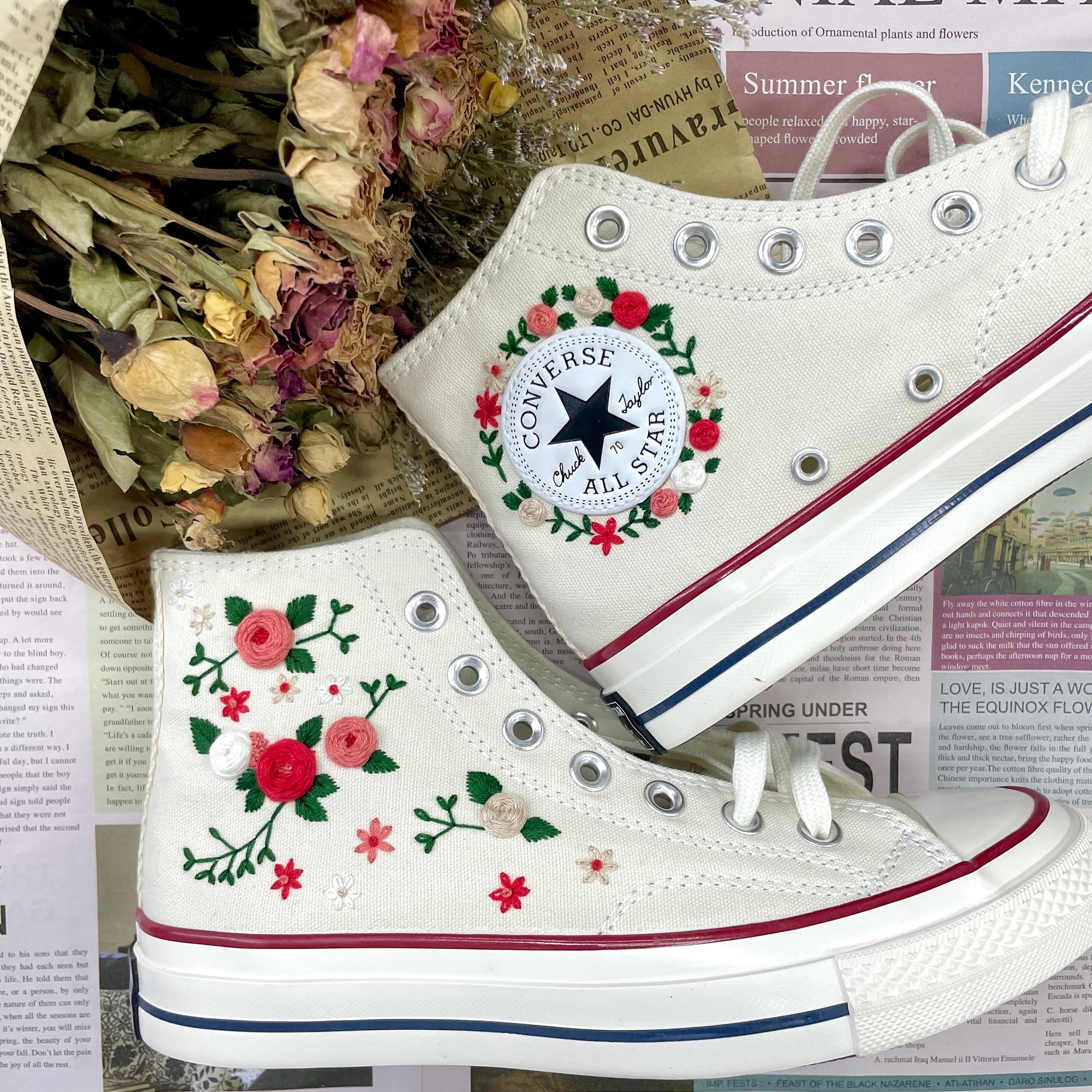 Converse Chuck Taylor 1970 bordado floral personalizado universo y bordado de estrellas Etsy Espana