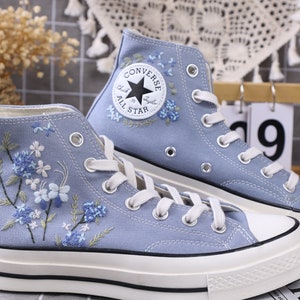 Converse Custom Floral Embroidery / Converse Custom Name / Gift For Best Friend Bild 4