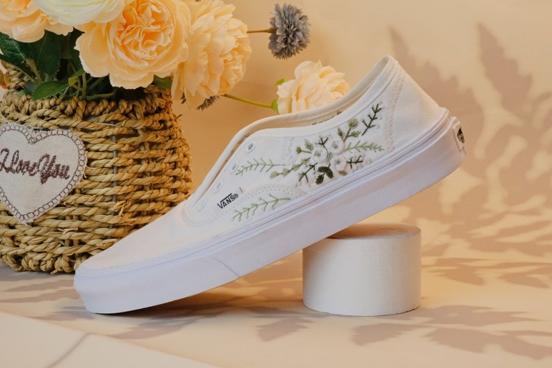 Vans for a Bride Bridal Sneakers Embroidered Wedding ShoesCustom Embroidered Bridal Vans Shoes Bild 4