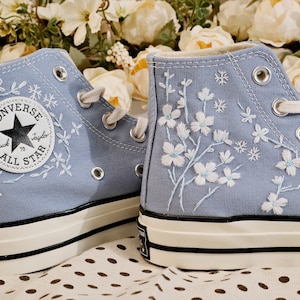 Converse Custom Floral Embroidery / Converse Custom Name / Gift For Best Friend