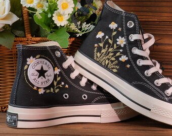 Converse Chuck Taylor années 1970, broderie de couronne Converse Converse broderie de motif auto-conçue, broderie de cercle floral personnalisé