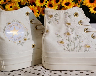 Converse Chuck Taylor 1970s ,Custom Floral Circle Embroidery, Converse Wreath Embroidery Converse Self-designed Pattern Embroidery