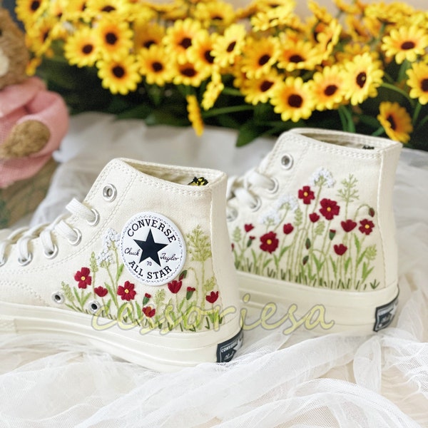 Converse Chuck Taylor 1970s ,Custom Floral Circle Embroidery, Converse Wreath Embroidery Converse Self-designed Pattern Embroidery