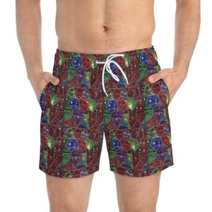 Bañador con estampado de peces vibrantes: ropa de playa divertida para el verano