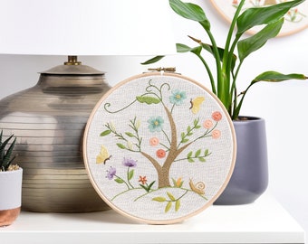 Anchor Freestyle Embroidery Kit - Tree of Life Hoop 2