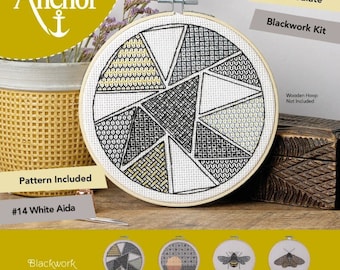 Anchor Blackwork Collection - Blackwork Kit / Triangles